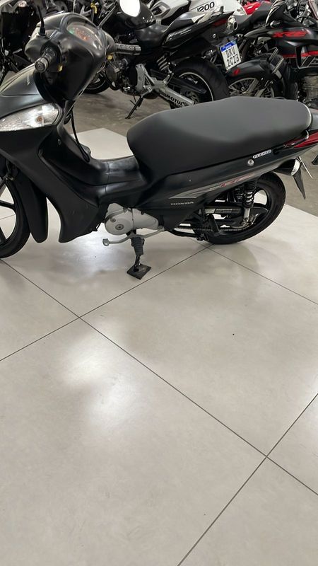 Biz 125i EX