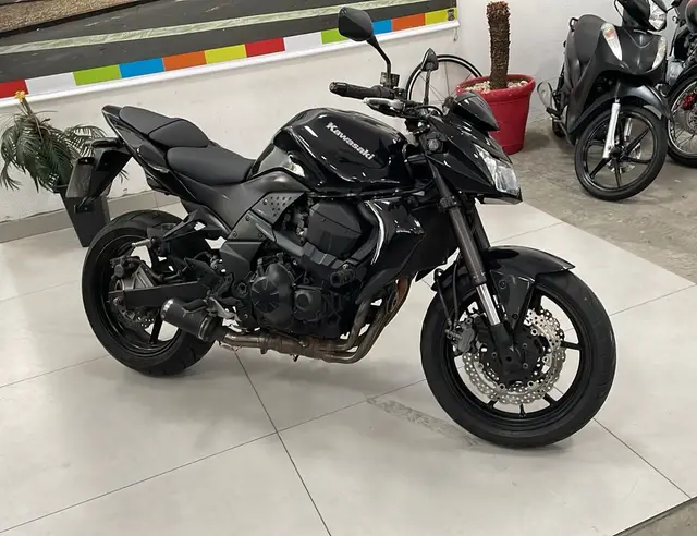 Carro Kawasaki Z 750 2010 (ABS)