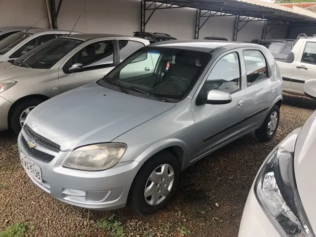 Carro Chevrolet Celta 2012 LT 1.0 (Flex)