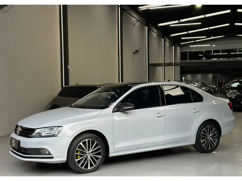 Volkswagen Jetta 2.0 TSI Highline DSG