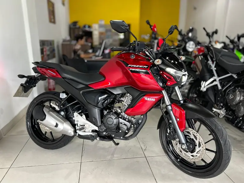 Yamaha Fazer FZ15 ABS