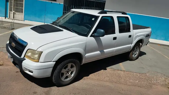 Carro Chevrolet S10 Cabine Dupla 2011 S10 Tornado 4x2 2.8 Turbo Electronic (Cab Dupla)