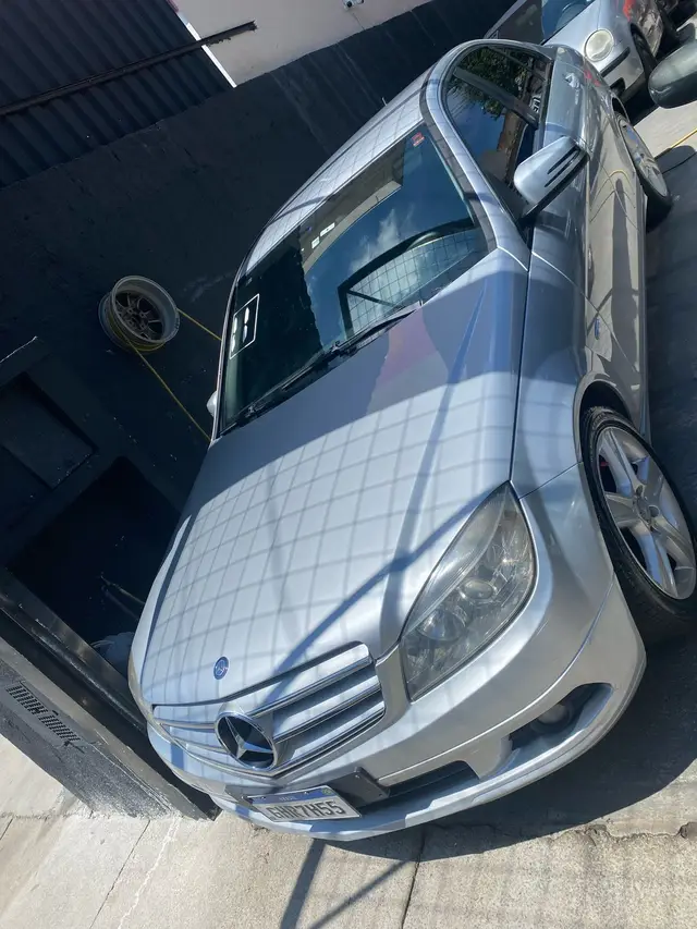Carro Mercedes-Benz Classe C 2011 C 180 CGI Classic Blue Efficiency