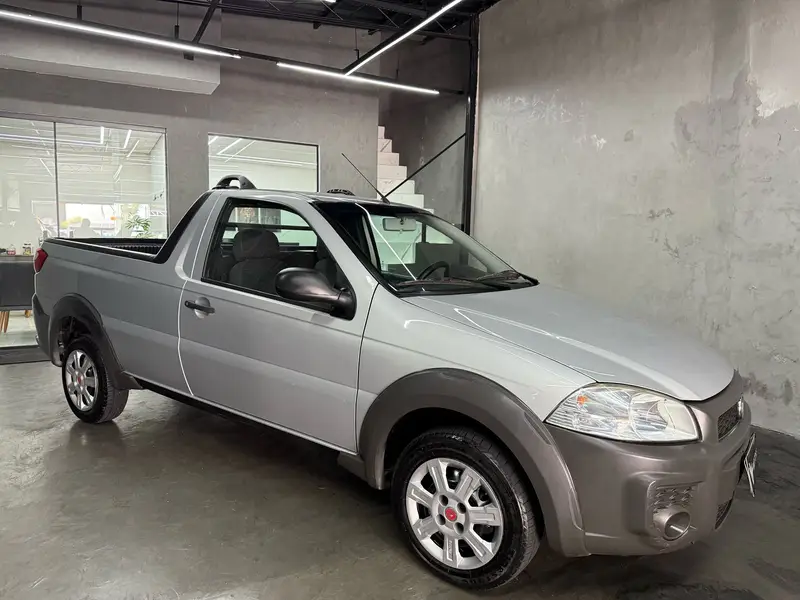Fiat Strada Working 1.4 (Flex)