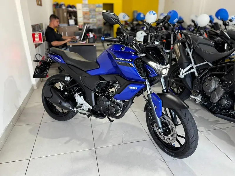 Yamaha Fazer FZ15 ABS