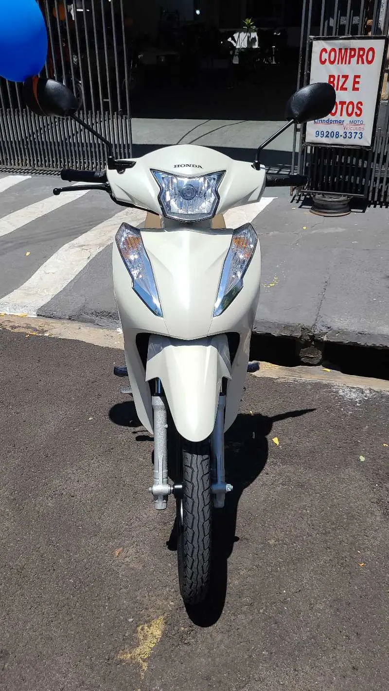 Honda Biz 125i Flex