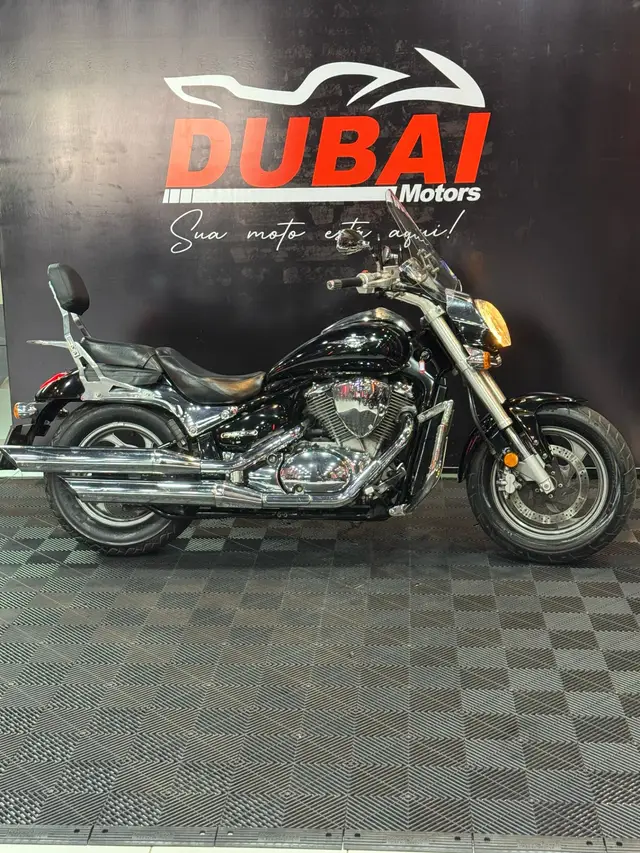Carro Suzuki Boulevard 2015 M800