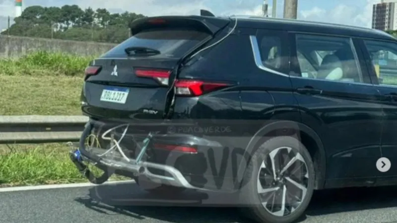 Flagra: Mitsubishi Outlander testa sistema híbrido para fazer até 66 km/l