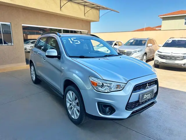 Carro Mitsubishi ASX 2015  2.0 (Aut) 4x4