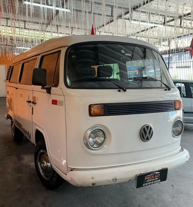 Carro Volkswagen Kombi 2006 Standard Lotação 1.6