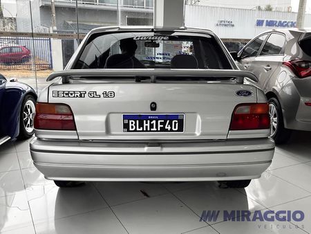 Escort Hatch GL 1.8