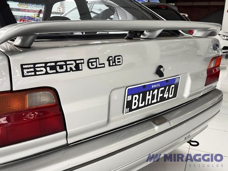 Escort Hatch GL 1.8