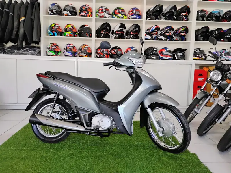 Honda Biz 125i ES