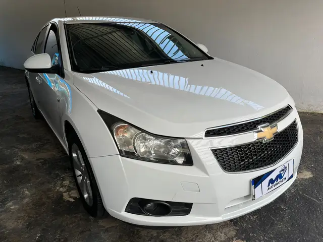 Carro Chevrolet Cruze 2012 LT 1.8 16V Ecotec (Flex)