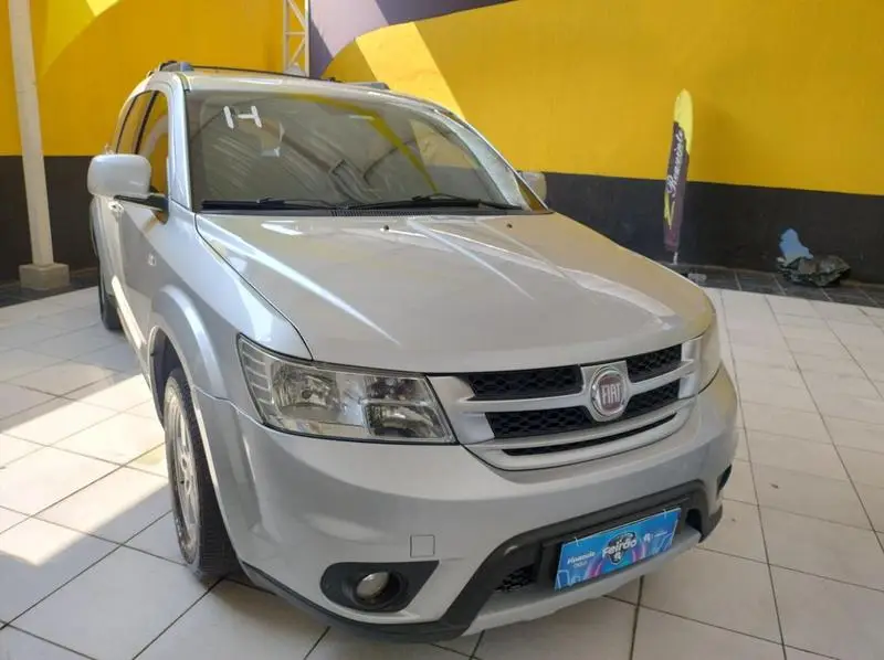 Fiat Freemont 2.4 16V Emotion (Aut)