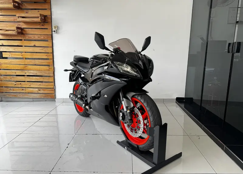 Yamaha 600