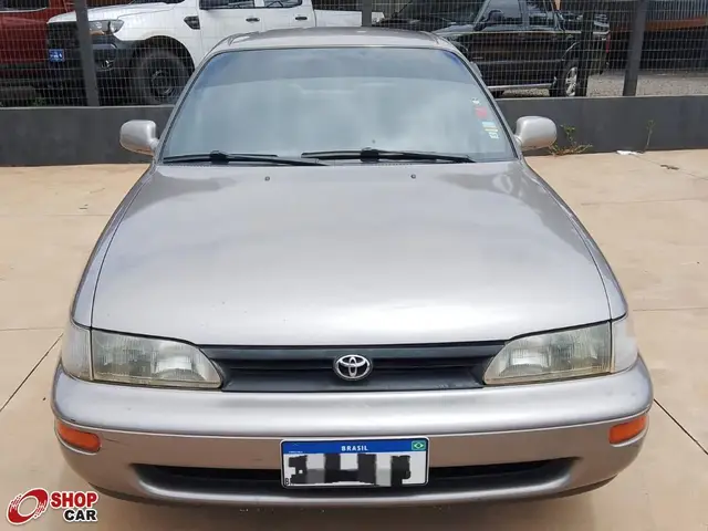 Carro Toyota Corolla 1995 Sedan DX 1.6 16V