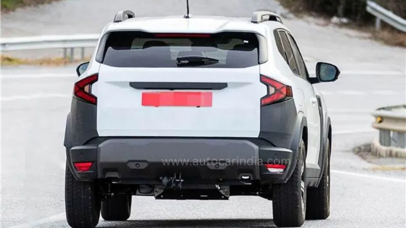 Novo Renault Duster é flagrado testando sistema híbrido que queríamos aqui