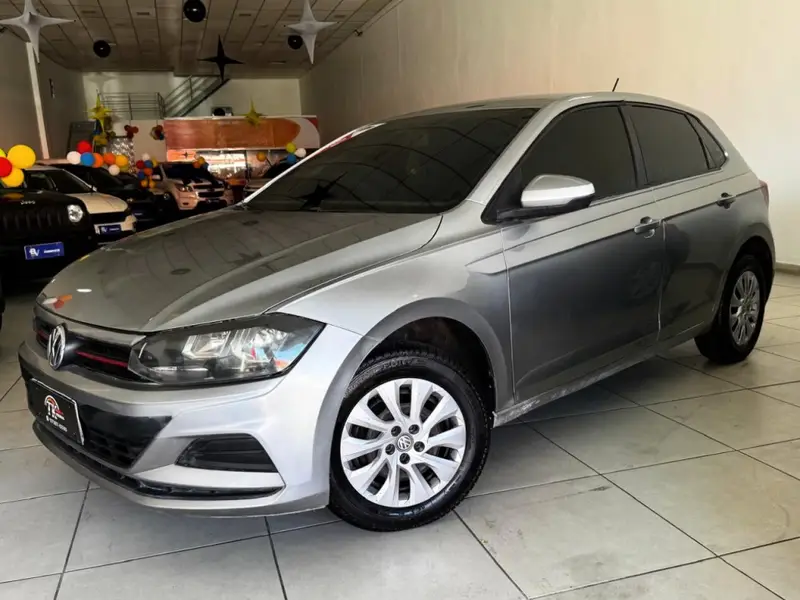 Volkswagen Polo 1.0 (Flex)