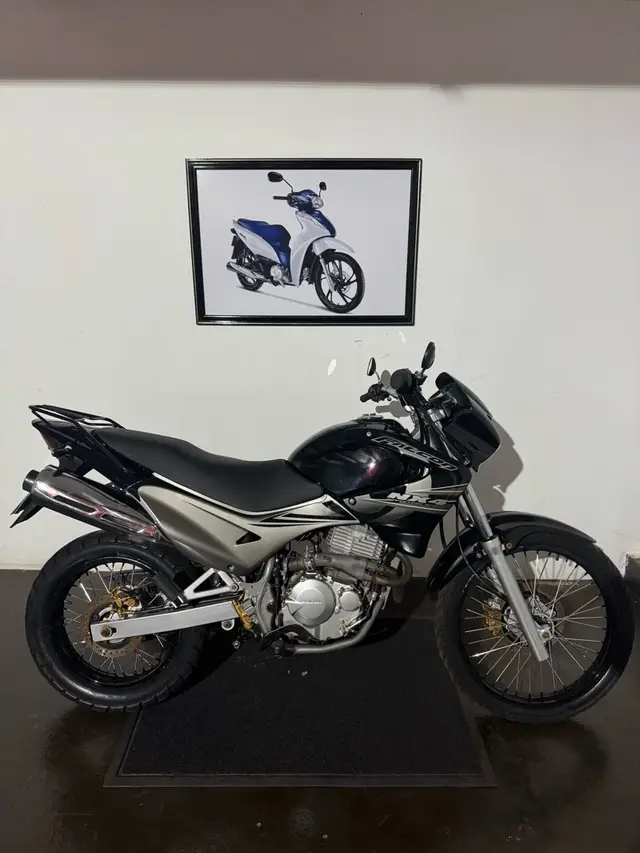 Carro Honda NX 4 Falcon 2008 400