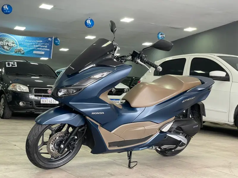 Honda PCX 160 DLX ABS