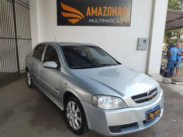 Carro Chevrolet Astra Hatch 2011 Advantage 2.0 (Flex)