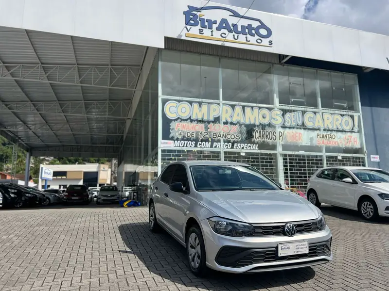 Volkswagen Polo Track 1.0 Flex 12V 5p