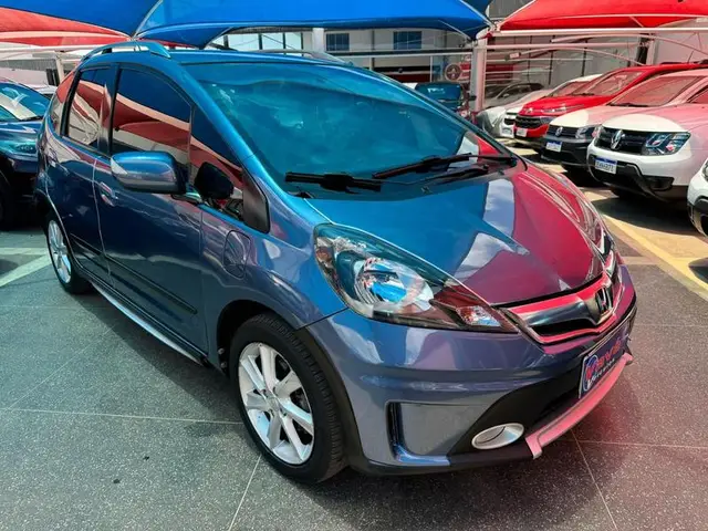 Carro Honda Fit 2013 Twist 1.5 16v (Flex)