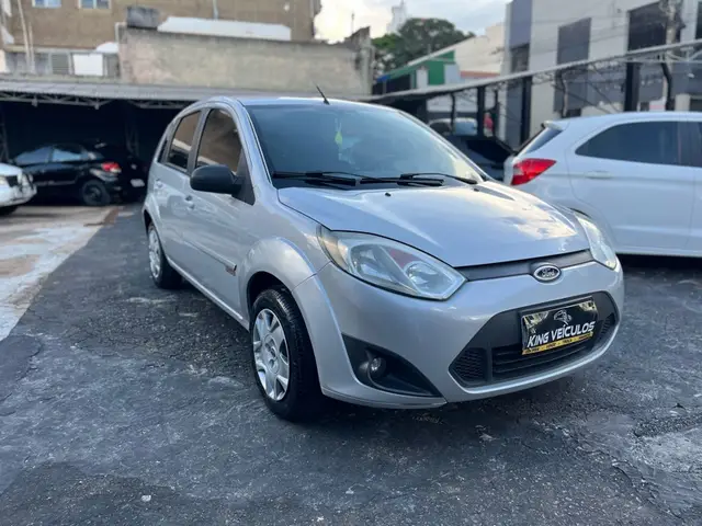 Carro Ford Fiesta Hatch 2012 1.0 (Flex)