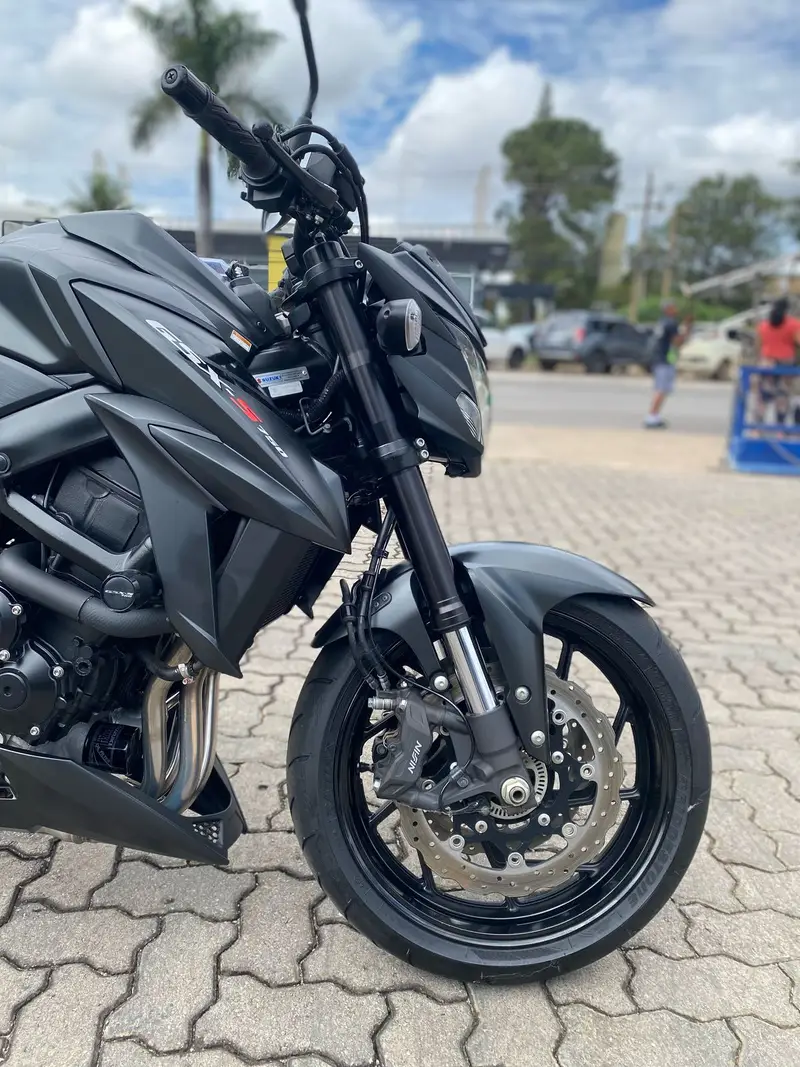 Suzuki GSX-S 750 GSX-S750