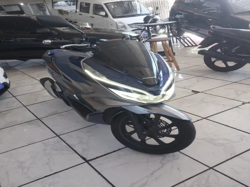 Honda PCX 150 Sport