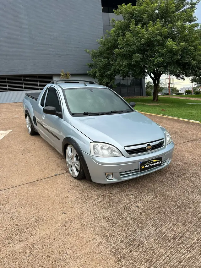 Carro Chevrolet Montana 2009 Conquest 1.4 (Flex)