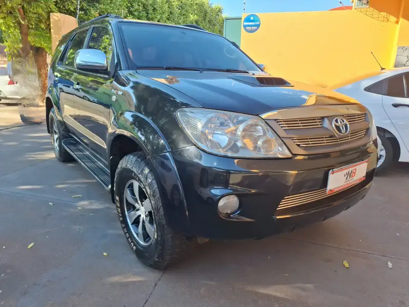 Toyota Hilux SW4 SRV 4x4 3.0 Turbo  (aut)