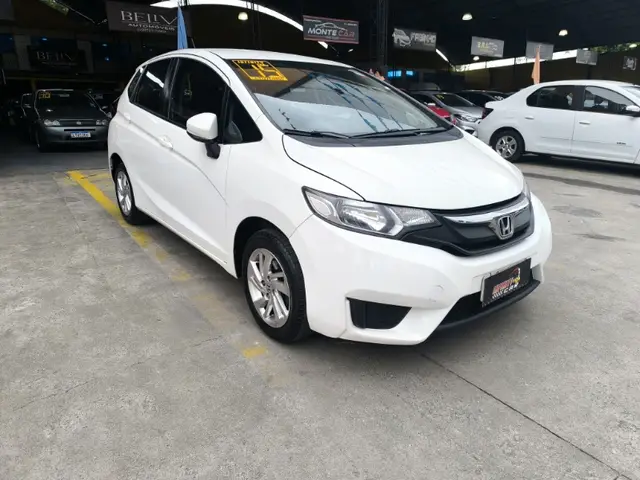 Carro Honda Fit 2015 1.5 16v LX CVT (Flex)