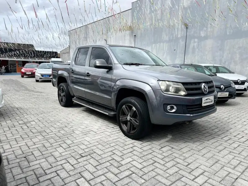 Volkswagen Amarok 2.0 CD 4x4 TDi Highline (Aut)