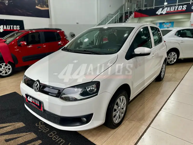 Volkswagen Fox 1.0 TEC BlueMotion (Flex) 4p