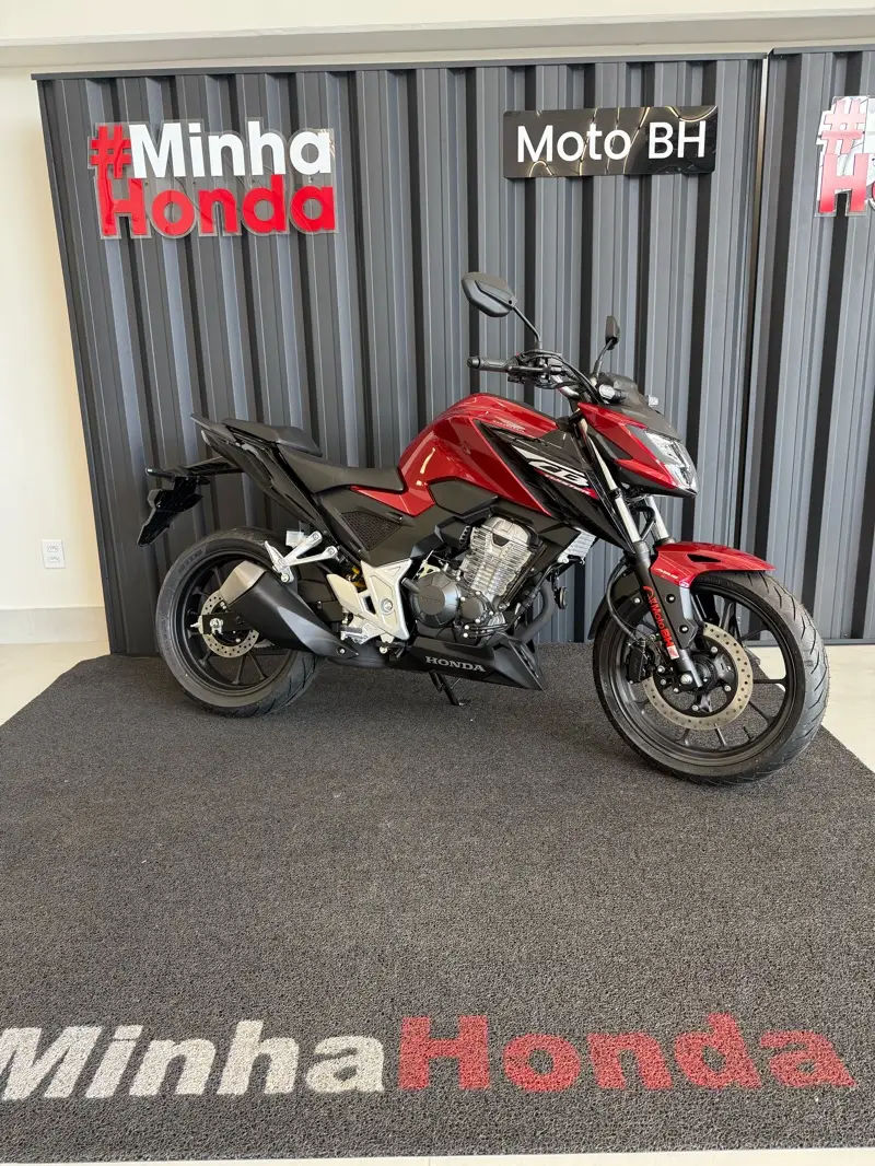 Honda CB 300F Twister (ABS)