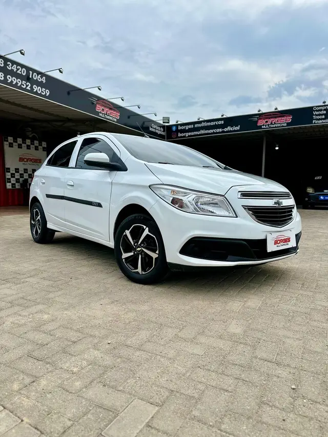 Carro Chevrolet Onix 2014 1.0 LT SPE/4