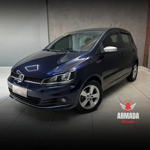 Carro Volkswagen Fox 2016 1.6 MSI Rock in Rio (Flex)