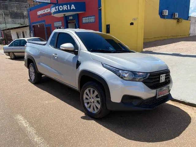 Carro Fiat Strada 2023 Freedom 1.3 CS Plus (Flex)