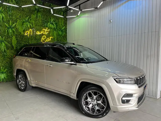Carro Jeep Commander 2022 Overland T270 Flex (Aut)