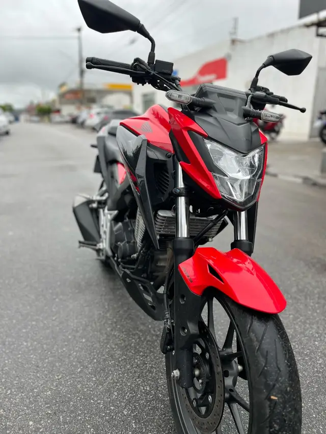 Carro Honda CB 300F Twister 2024 (ABS)