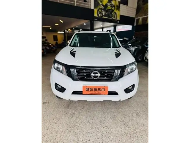 Carro Nissan Frontier 2021 2.3 TD CD XE 4x4 (Aut)