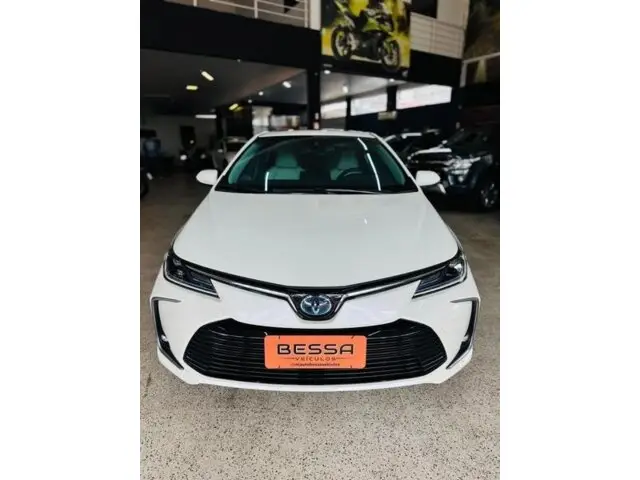 Carro Toyota Corolla 2021 Altis Premium Hybrid 1.8