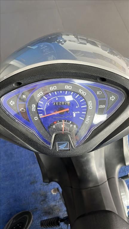 Biz 125 ES
