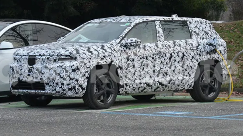 Novo Jeep Compass testa base da Peugeot para ter versão elétrica e híbrida