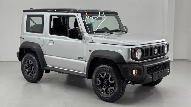 Carro Suzuki Jimny Sierra 2025 4You Plus 1.5 AllGrip (Aut.)