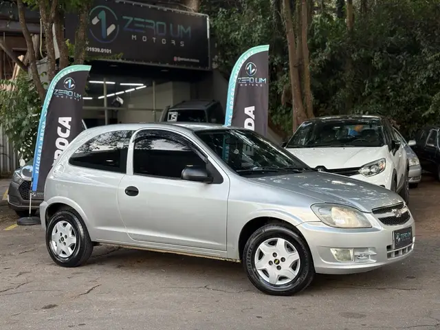 Carro Chevrolet Celta 2014 LS 1.0 (Flex) 4p