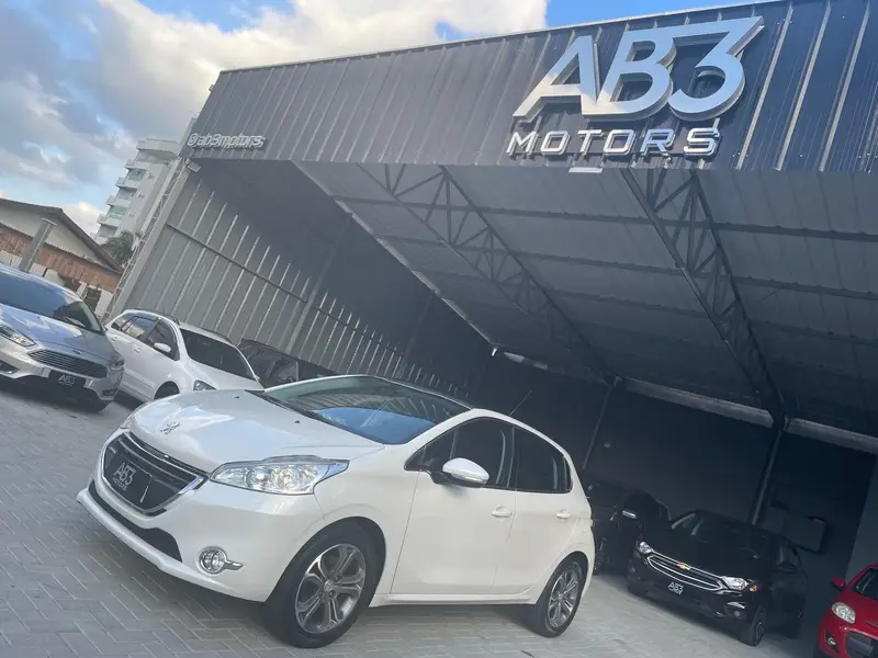 Peugeot 208 Griffe  1.6 16V (Flex) (Aut)