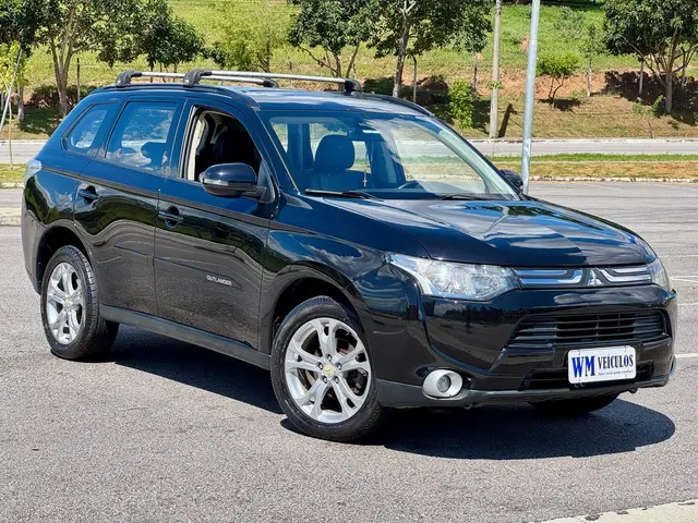 Carro Mitsubishi Outlander 2015 2.0 16V CVT